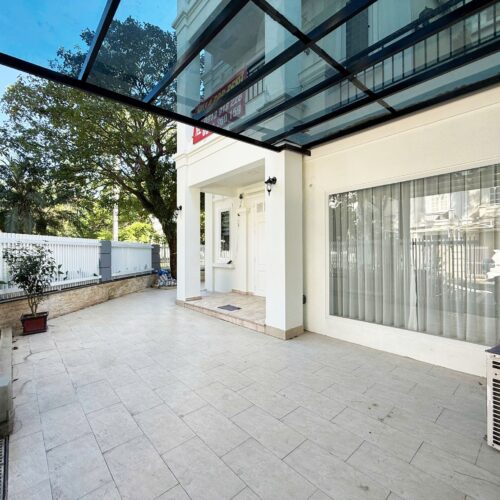 Magnificent 5-bedroom villa for rent in Ciputra Hanoi (1)