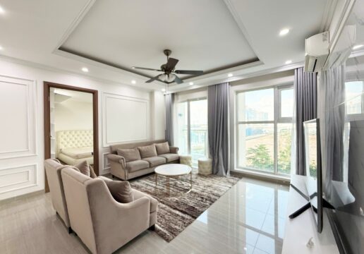 Unbeatable 3-bedroom apartment at L4 Ciputra for rent (1)