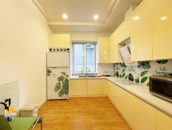 5-star furnished villa in Vinhomes Riverside with European style for rent (5)