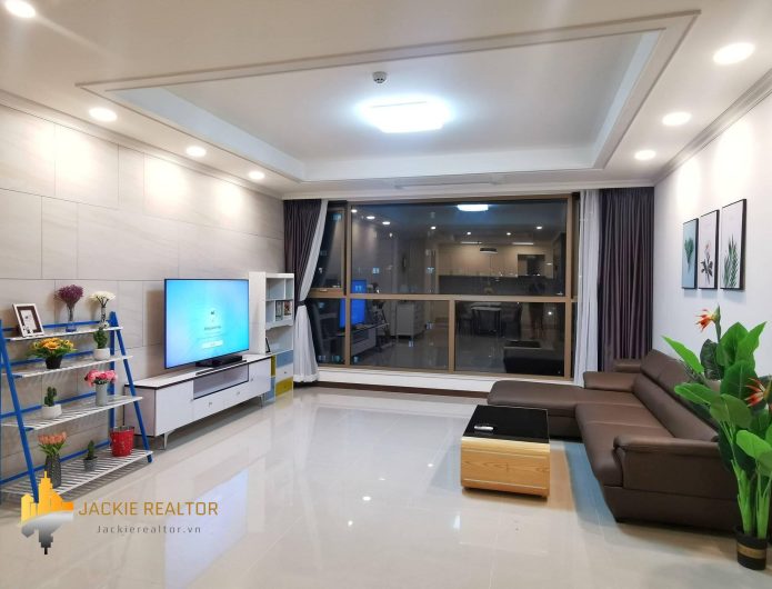 5-star luxury furnished 4BRs apartment for rent in Starlake (1)