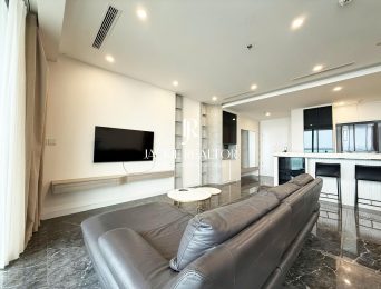 Affordable 2-bedroom apartment in Sunshine Golden River rents at USD 1,000 per month (2)