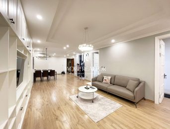 Amazing 3-bedroom apartment at E4 Ciputra for rent (5)