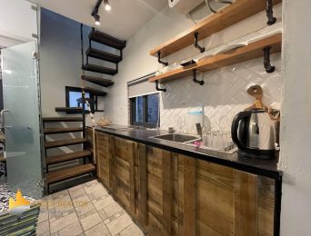 Amazing Vintage apartment for rent in Dang Thai Mai Str, Tay Ho Distr (5)