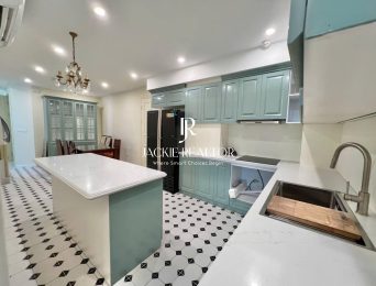 Amazing golf-view 3-bedroom apartment for rent at P2 Ciputra (5)