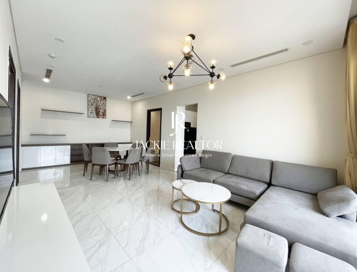 Amazing lake-view 3BRs apartment for rent at D' El Dorado (1)