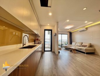 Amazing lake-view 3BRs apartment in Kosmo Tay Ho for rent (4)