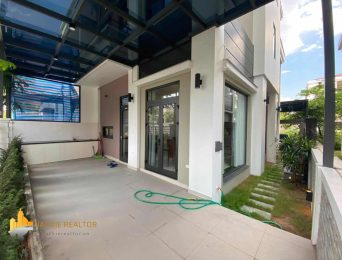 Amazing semi-detached villa for rent in Starlake Tay Ho Tay (2)
