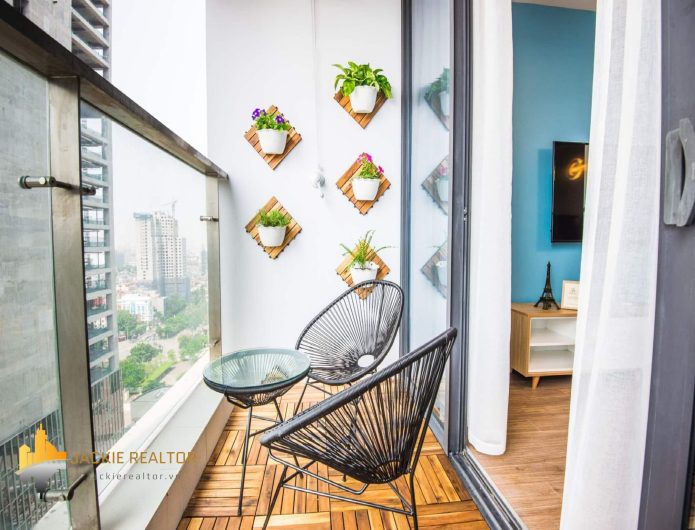 Apartment for rent in Vinhomes Metropolis Lieu Giai Hanoi (1)