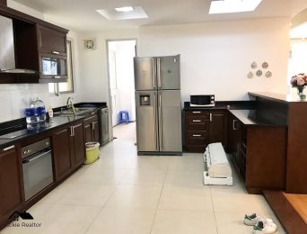 Apartments for rent in E4 Building, Ciputra Hanoi (4)