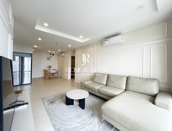 Appealing 3 bedrooms at Kosmo Tay Ho for rent (1)