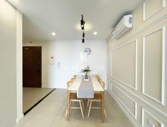 Appealing 3 bedrooms at Kosmo Tay Ho for rent (5)