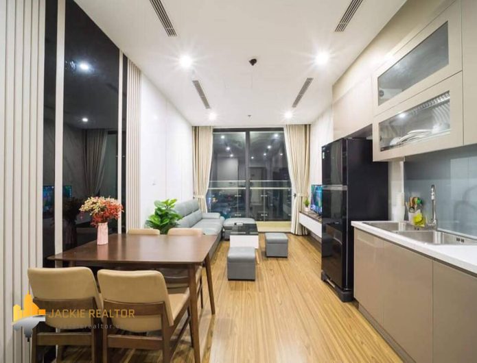 Attractive 2BRs apartment for rent at Vinhomes West Point Pham Hung (1)