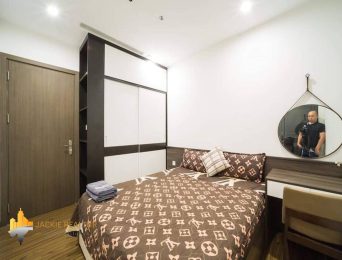 Attractive 2BRs apartment for rent at Vinhomes West Point Pham Hung (4)