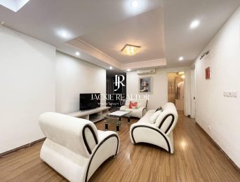 Attractive E5 apartment in Ciputra Hanoi for rent (3)