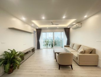 Awesome 3-bedroom apartment for rent at E1 Ciputra building (5)