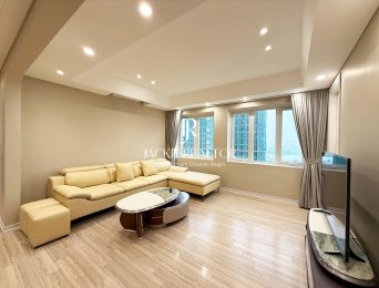 Awesome lake-view 150-SQM 3BHK apartment at G3 Ciputra for rent (3)