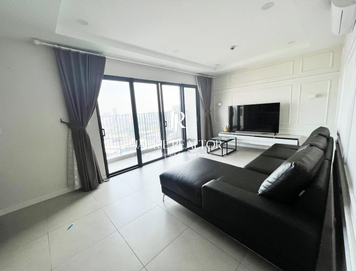 Awesome lake - view 3BDs Kosmo apartment for rent (1)