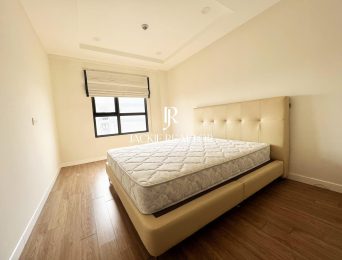 Awesome lake - view 3BDs Kosmo apartment for rent (3)