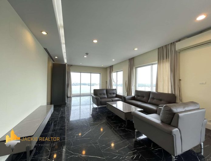 Awesome panoramic lake view unfurnished apartment for rent in Golden Westlake (1)