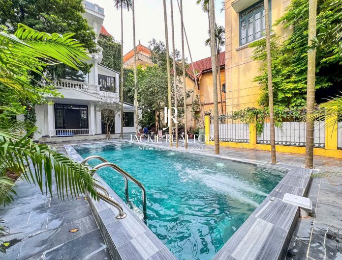 Awesome pool villa at 275 Au Co, Tay Ho for rent (1)