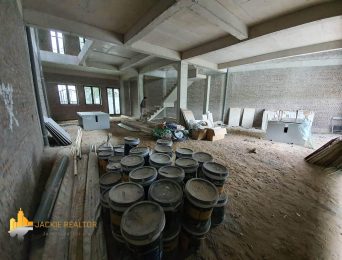 Bare-shell shophouse for rent in Embassy Garden (2)