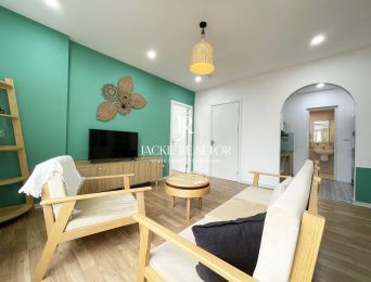 Beautiful 1BR apartment for rent in Xuan Dieu, Tay Ho, Hanoi (3)