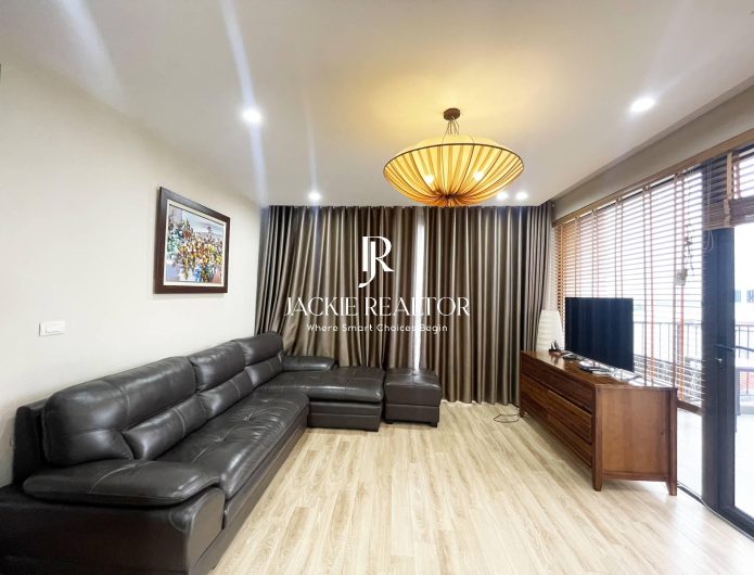 Beautiful 2BRs apartment for rent in Vong Thi with a stunning view of Westlake (1)