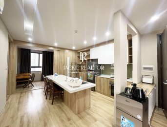 Beautiful 2BRs apartment for rent in Vong Thi with a stunning view of Westlake (4)