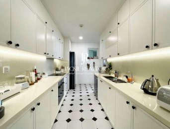 Beautiful 3-bedroom 154-SQM apartment at L2 Ciputra for rent (5)