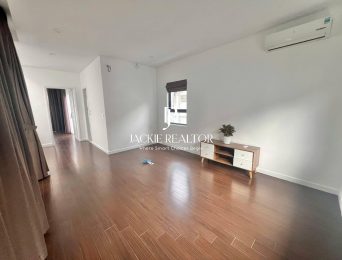 Beautiful 3-bedroom garden house at C4 Ciputra for rent (5)