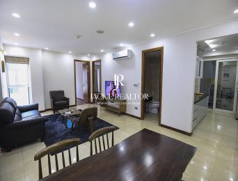 Beautiful European-style furniture apartment in L2 Ciputra for rent (4)