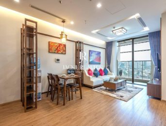 Beautiful Japanese style 2-bedroom apartment for rent in Vinhomes Metropolis (4)