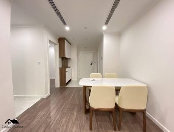 Beautiful next-to-sky-garden apartment for rent in Sunshine Riverside (3)