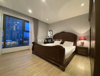 Big 2 - bedroom apartment for rent in D Le Roi Soleil Xuan Dieu, Tay Ho Westlake (5)