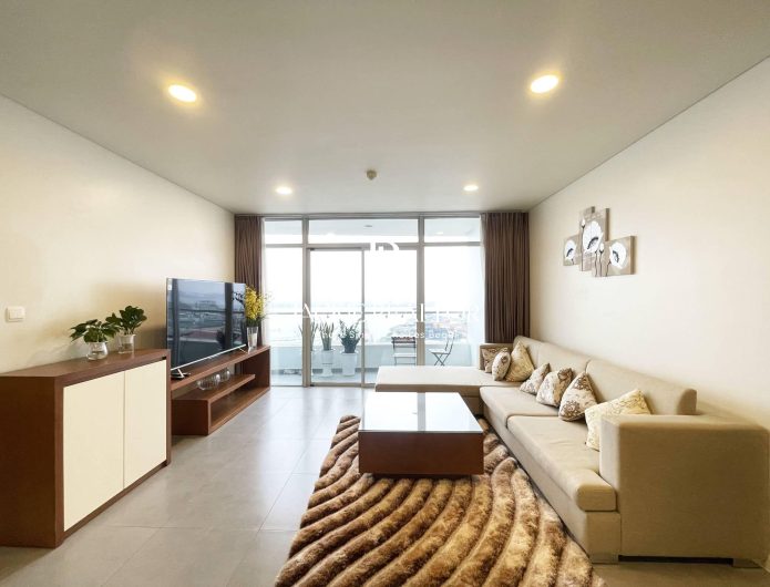 Big 2-bedroom apartment in Watermark with a beautiful lake view for rent (1)