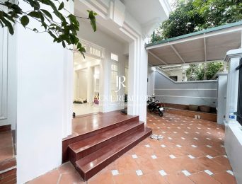 Big 4-bedroom garden house for rent in Ciputra Hanoi (2)