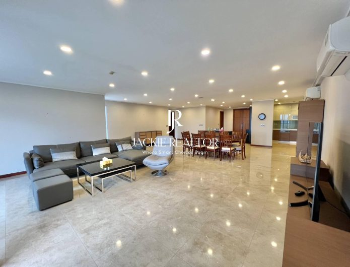 Big 4 bedrooms L1 Ciputra for rent (1)