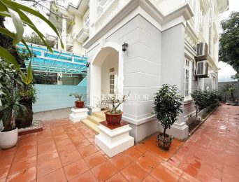 Big 5BRs villa in Ciputra for rent with a nice view of lake (2)