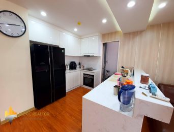 Big but cheap apartment for rent in Ngoai Giao Doan Tay Ho Tay for Covid-19 (15)