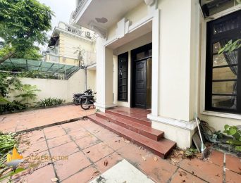 Big partly furnished villa in Ciputra for lease (3)