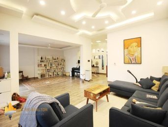 Big villa for rent in D3, Ciputra near UNIS school (4)