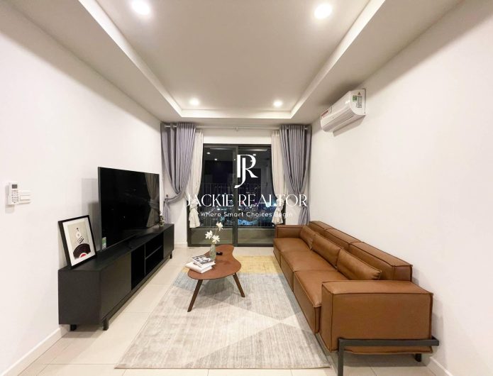 Brand-new 2-bedroom apartment for rent at Kosmo Tay Ho (1)