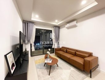 Brand-new 2-bedroom apartment for rent at Kosmo Tay Ho (2)