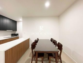 Brand-new 2-bedroom apartment for rent at Kosmo Tay Ho (5)