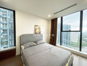 Brand-new 3-bedroom apartment at S2 building, Sunshine City for rent (5)