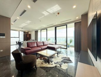 Brand-new 3-bedroom apartment for rent in Sunshine Golden River (4)
