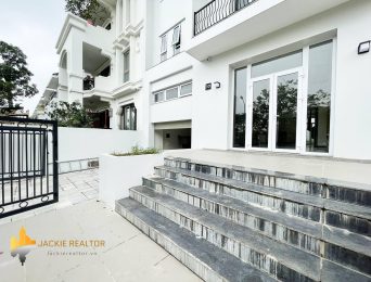 Brand new 5 - bedroom golf villa in K Ciputra for rent (3)