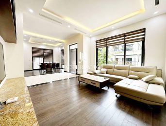 Brand-new 5BRs semi-detached house in Starlake for rent (2)