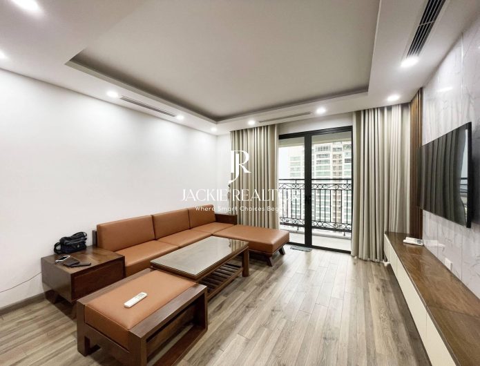 Brand-new lake-view 3BRs apartment for rent at Tower A, D' Le Roi Soleil (1)