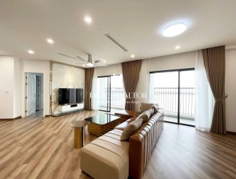 Brand-new luxurious 3BRs apartment at El Dorado with lake view for rent (3)
